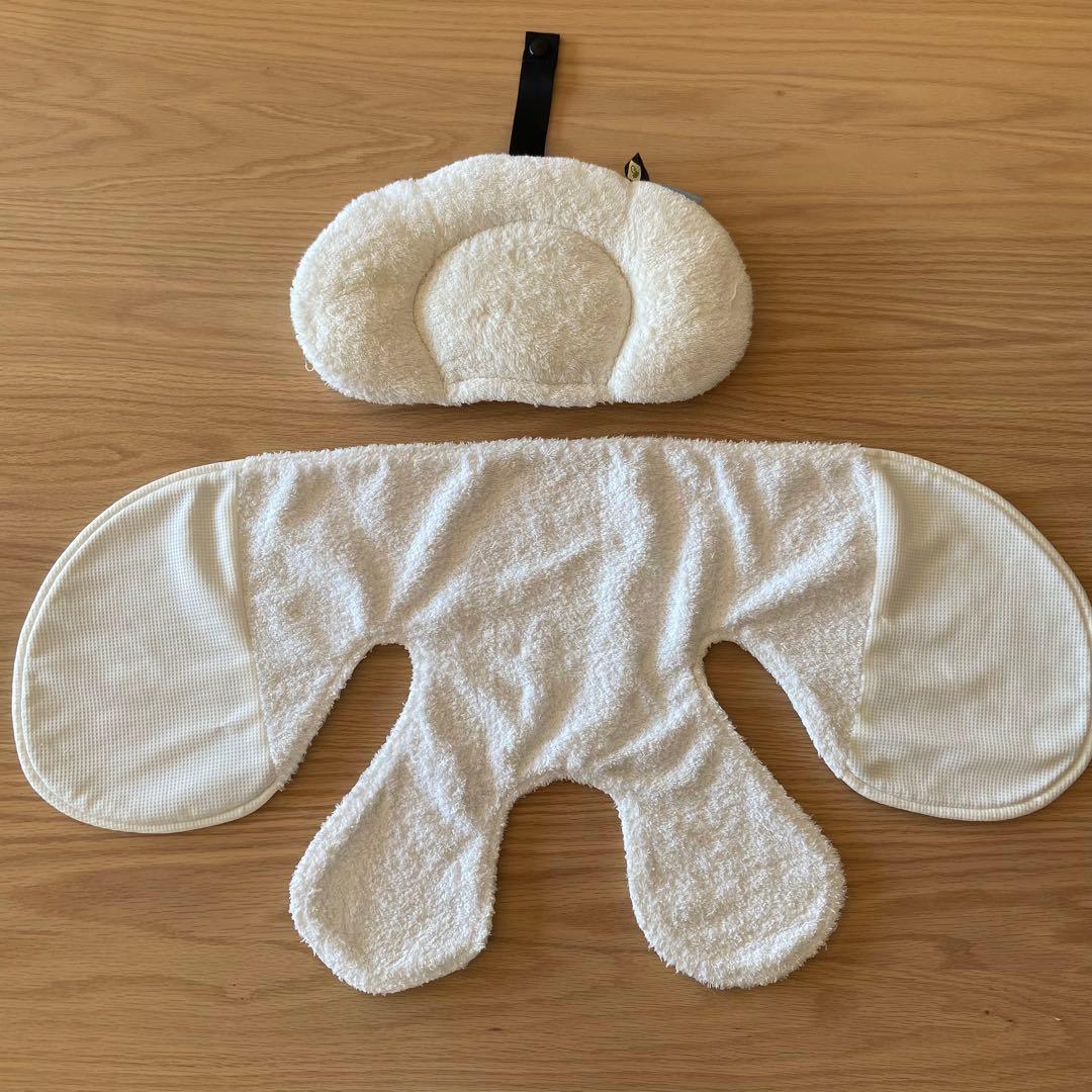 【美品】コンビ クルムーヴスマート チャイルドシート ISOFIX対応　新生児◎