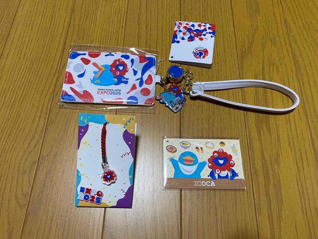 ★ストラップ付き　ICOCA＋合皮パスケース　ミャクミャク　イコカ　大阪関西万博