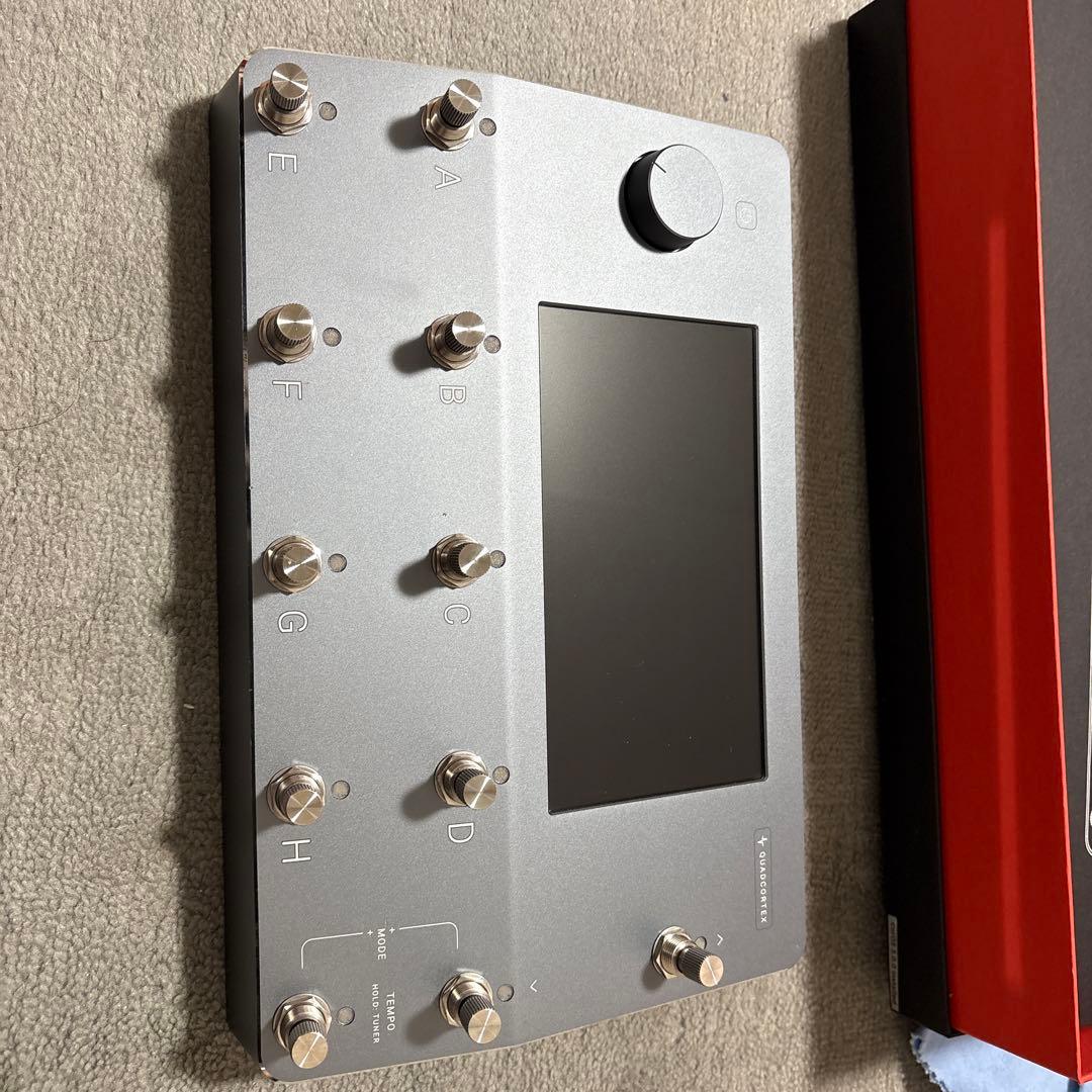 ギター QUAD CORTEX