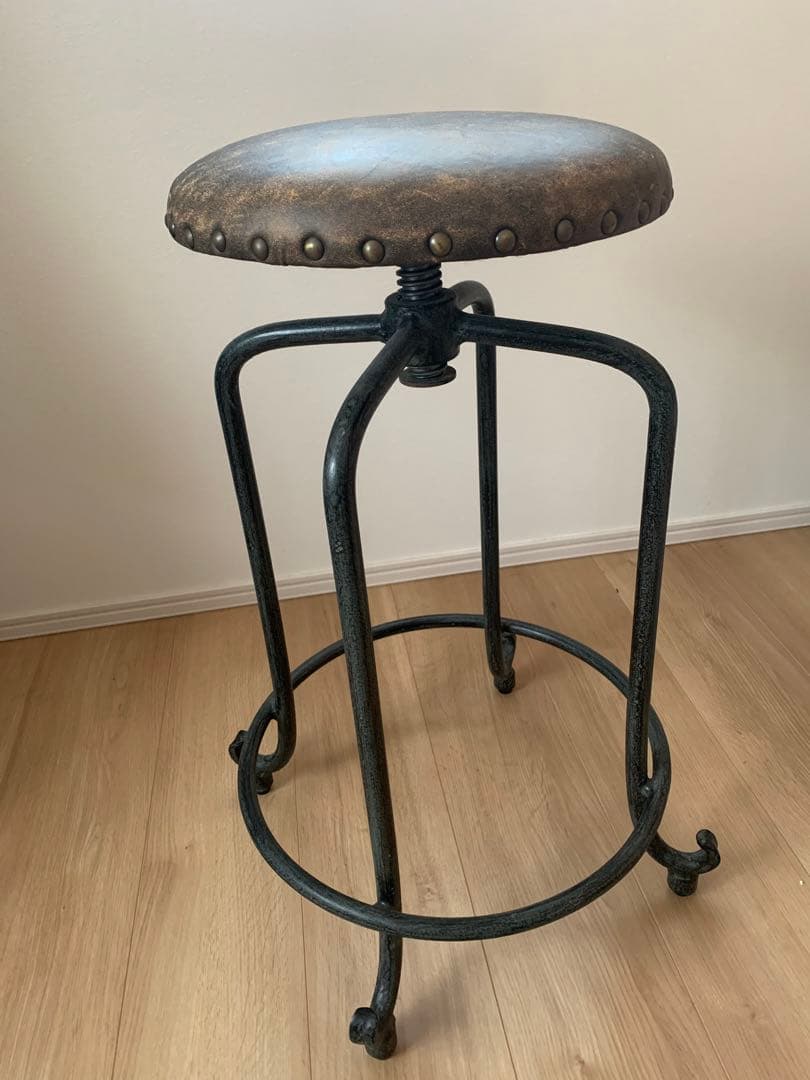 アンティーク調　スツール