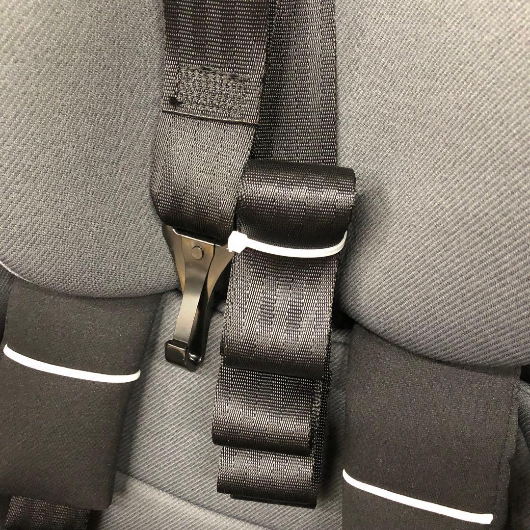 【美品】チャイルドシート N508P251970A ブラック