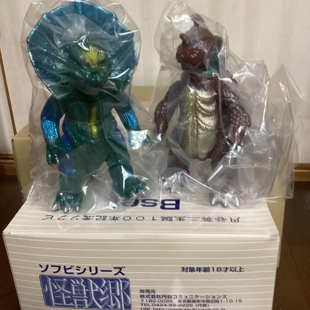 円谷英二生誕100年記念ソフビ　Bセット　円谷英二＆初代ゴジラ＆ゴメス＆ジラース