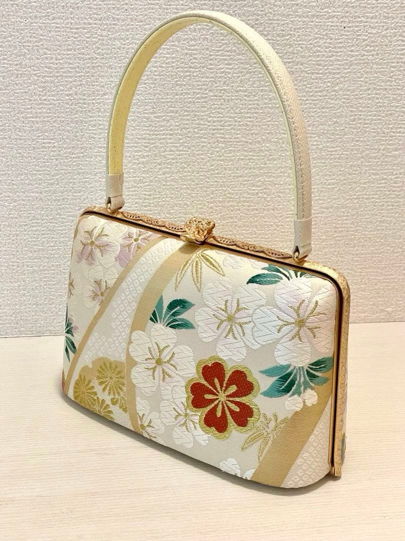花柄 京都　西陣織　正絹　和装用バッグ　結婚式　成人式　パーティー