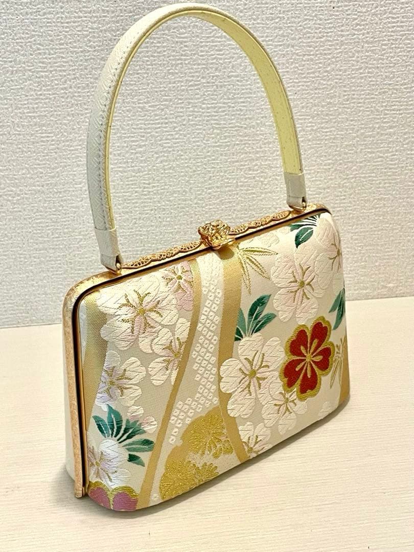 花柄 京都　西陣織　正絹　和装用バッグ　結婚式　成人式　パーティー