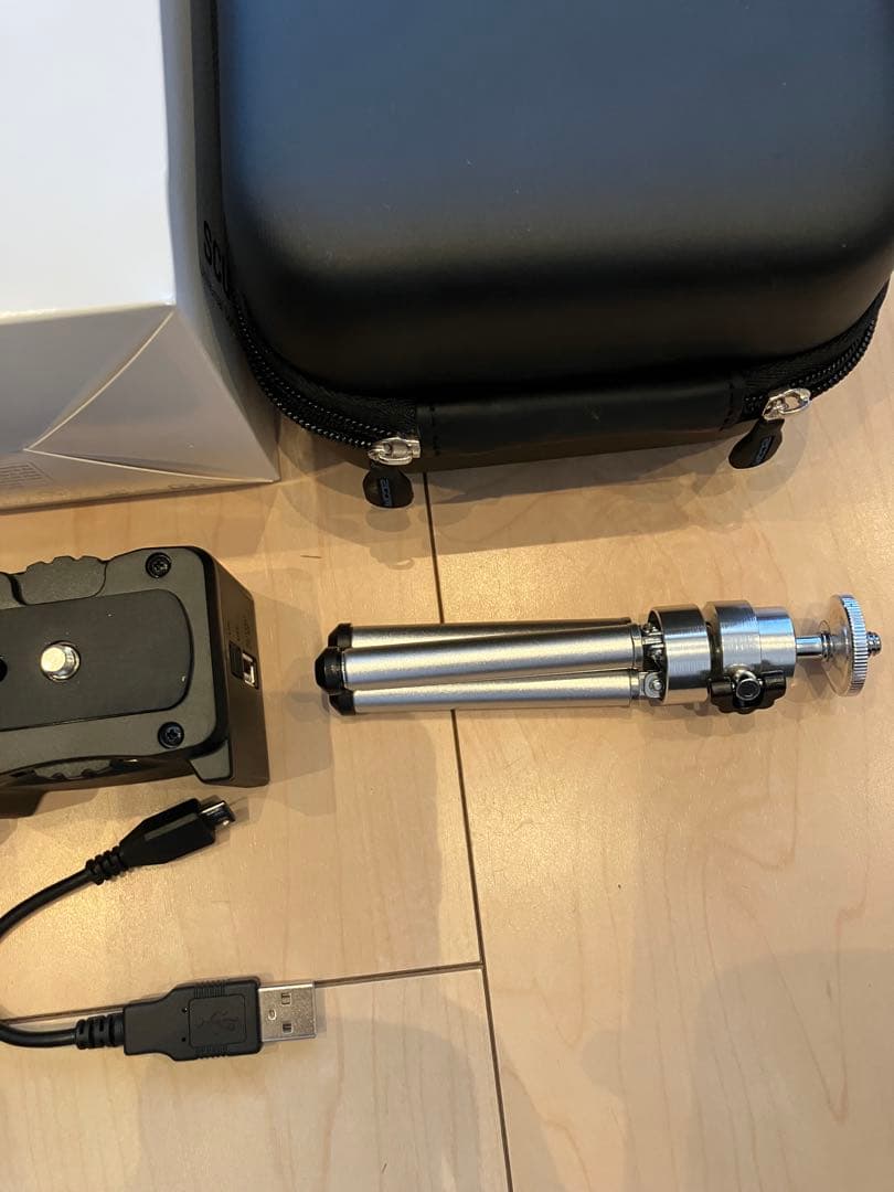 Zoom Q2n-4K ビデオカメラ 保証書付　付属品付