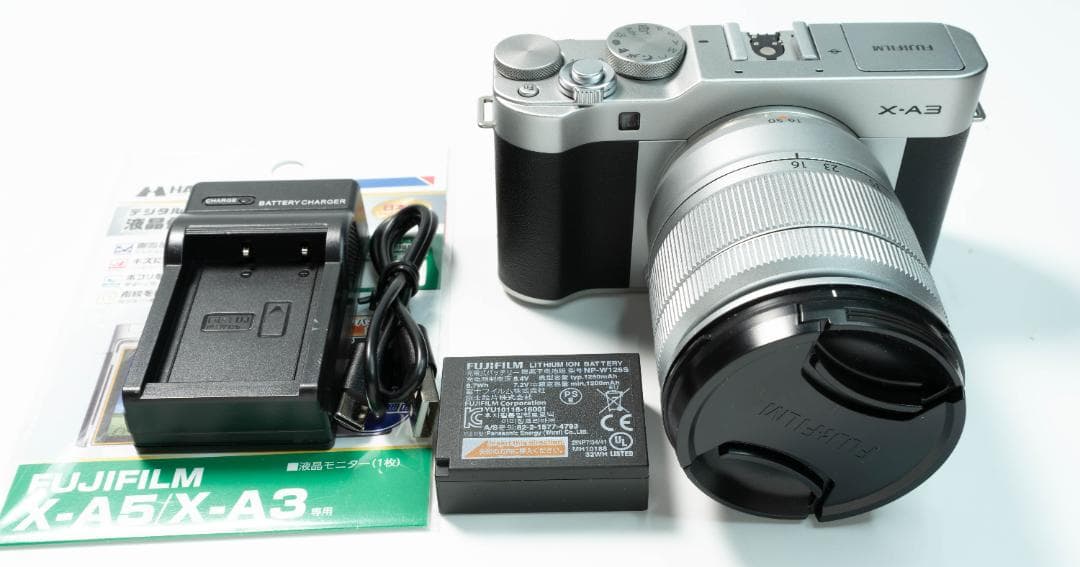 FUJI・X-A3とレンズXC16-50mmのセット