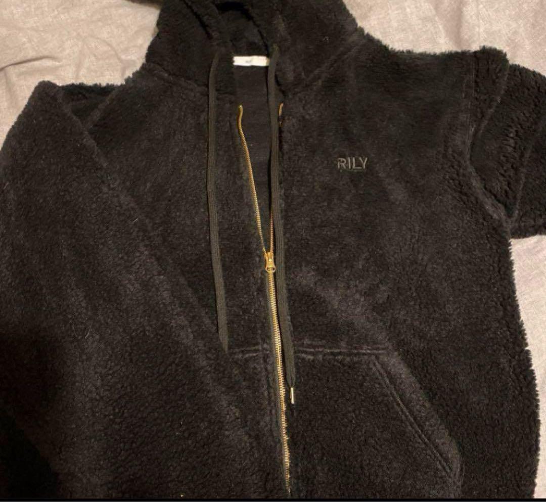 今市隆二　RILY フーディー