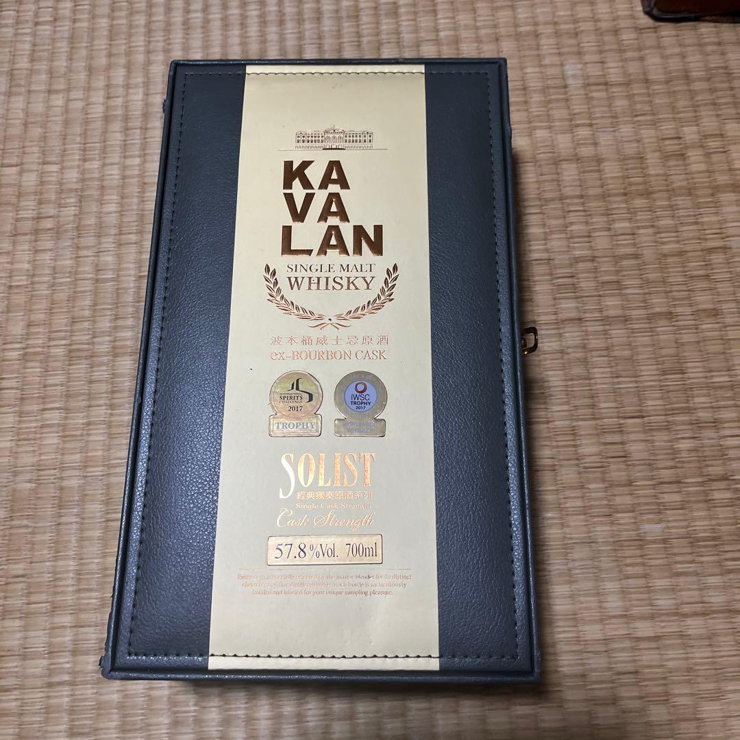 KAVALAN SOLIST シングルモルトウイスキー 700ml