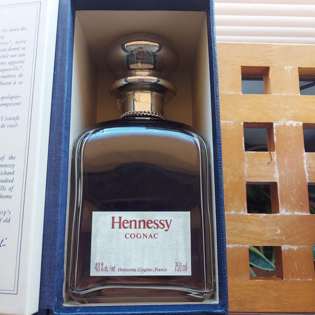 ヘネシー Hennessy ブック型 青箱 750ml コニャック【即日発送】