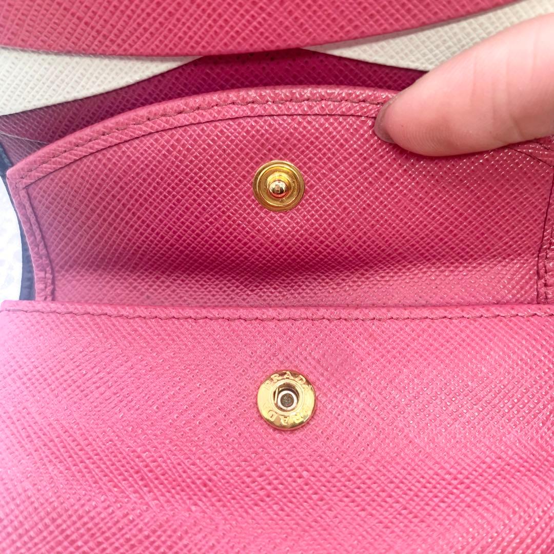 極美品！PRADA プラダ サフィアーノ 二つ折り財布 箱、ギャランティ有