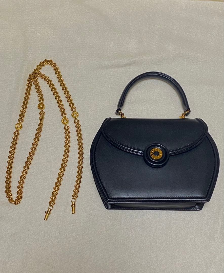 ティファニー　パーティーバッグ ゴールドチェーンつき