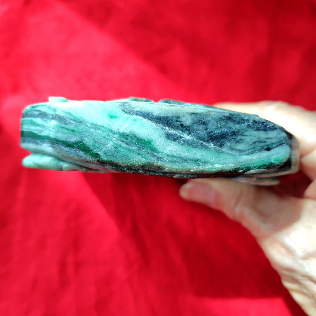 sjy　翡翠の装飾品