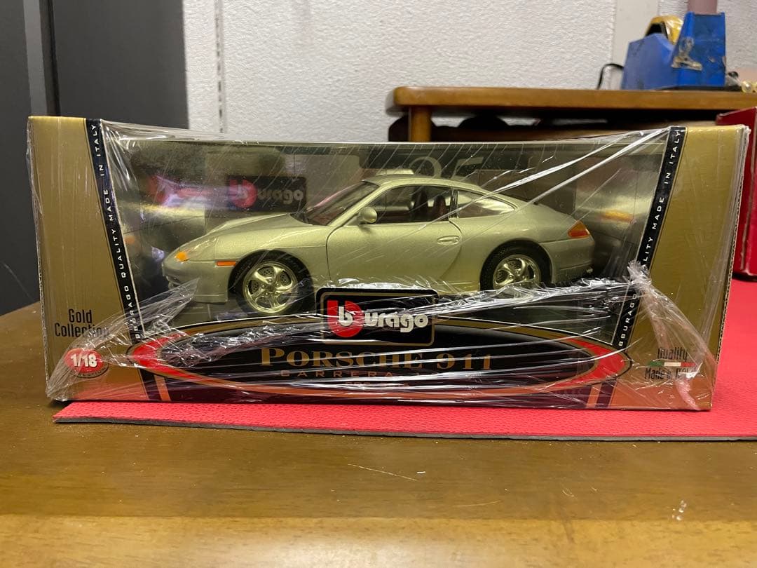 Burago ポルシェ911カレラ1997