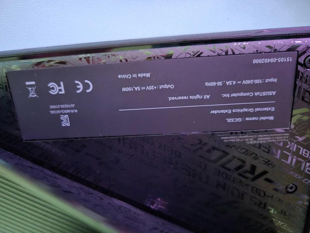 グラフィックボード・グラボ・ビデオカード ROG XG Mobile RX6850M XT