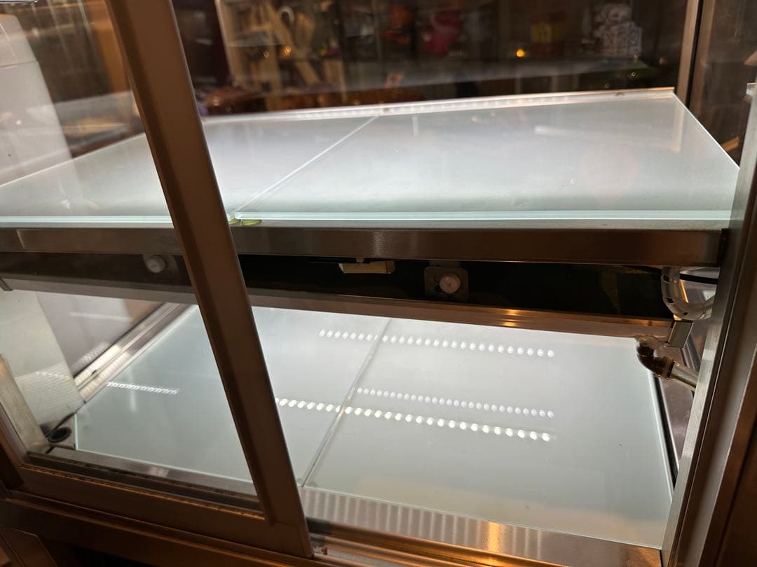 大和冷機 業務用 小型 対面 冷蔵 ショーケース 100V 700×500 後扉