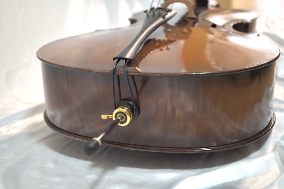 メーカー不明 チェロ 4/4 虎杢 弓 ソフトケース付き