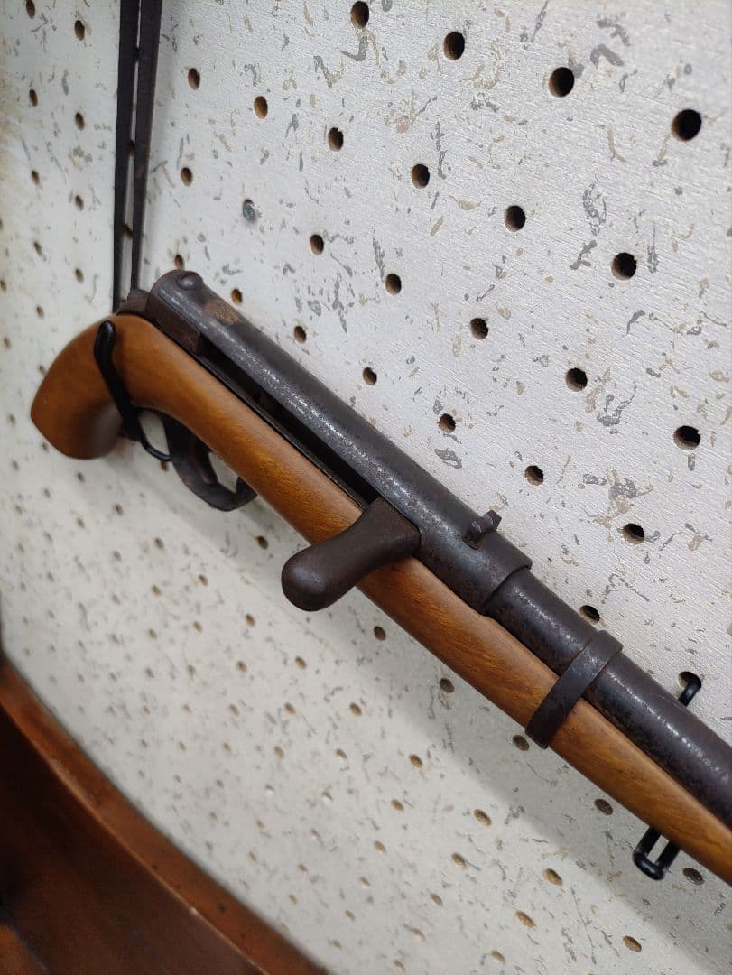 レトロな年代物のコルク短銃