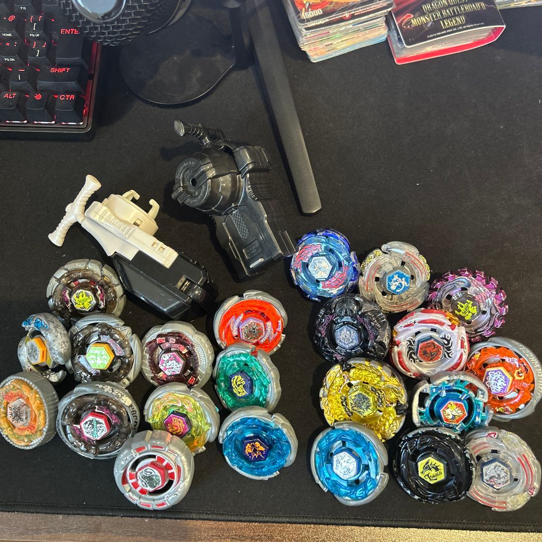 メタルファイト　ベイブレード セット バトル用ハンドル付き