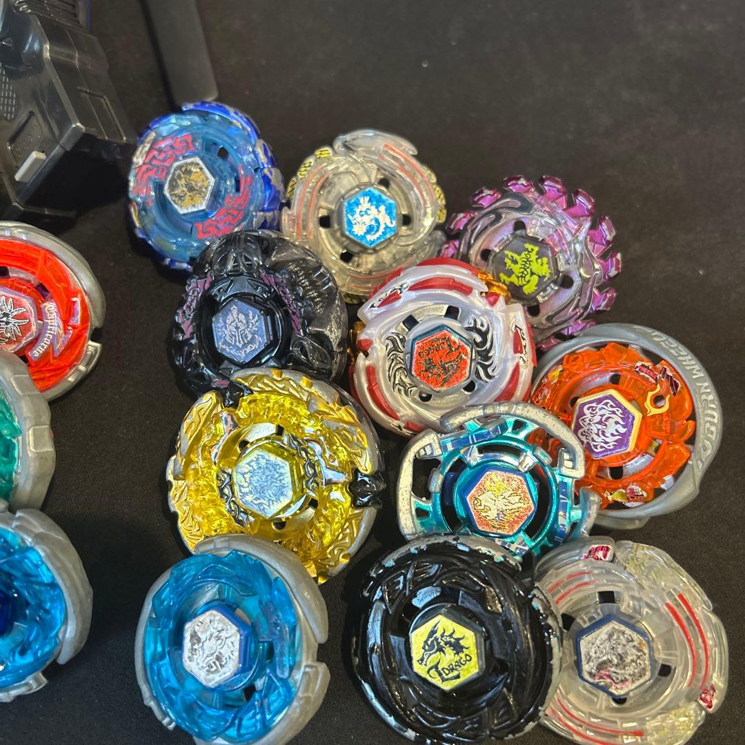 メタルファイト　ベイブレード セット バトル用ハンドル付き