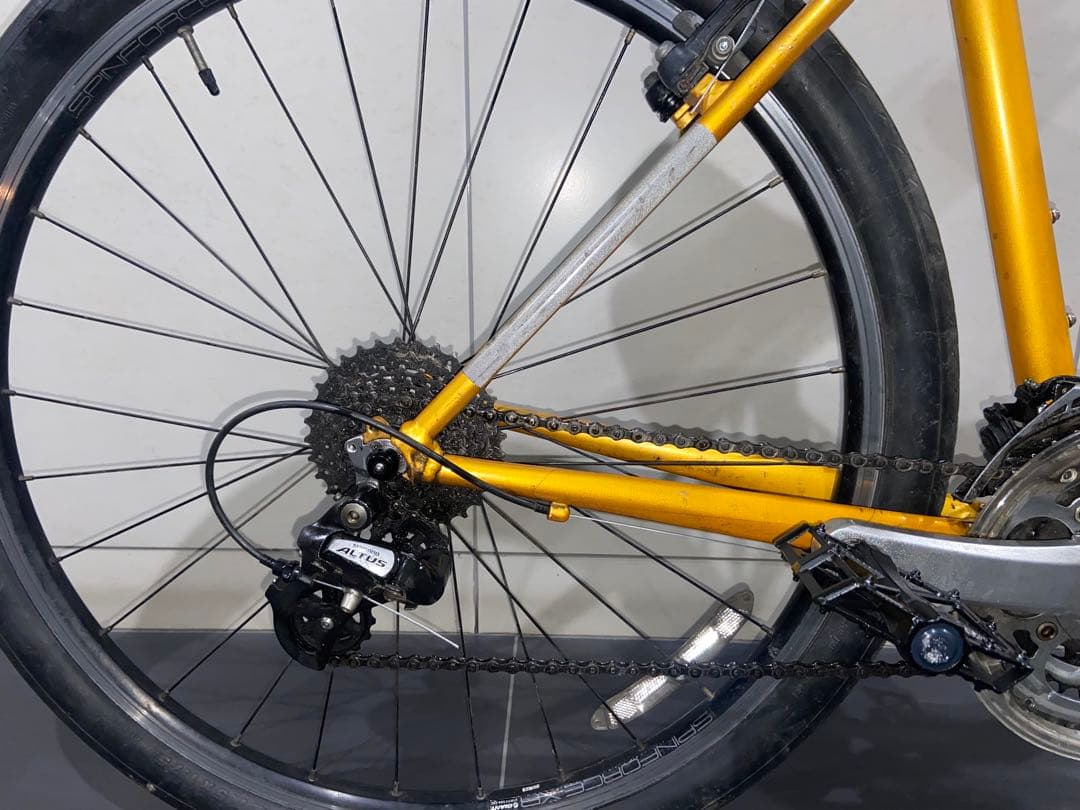 GIANT GRAVIERクロスバイク　ジャイアント　グラビエescape r3