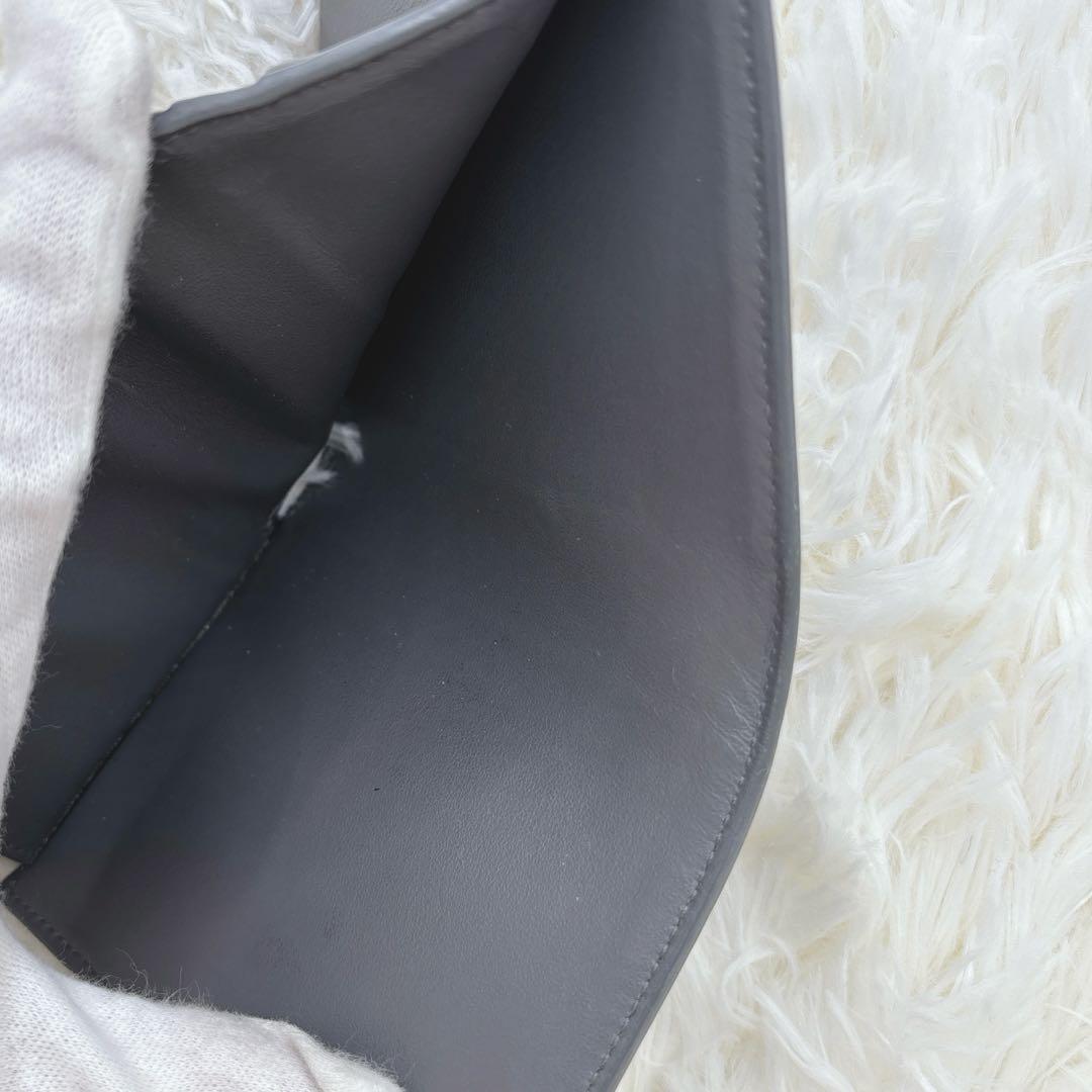 美品✨️CELINE 二つ折り財布 グレー×ピンク スモールストラップウォレット