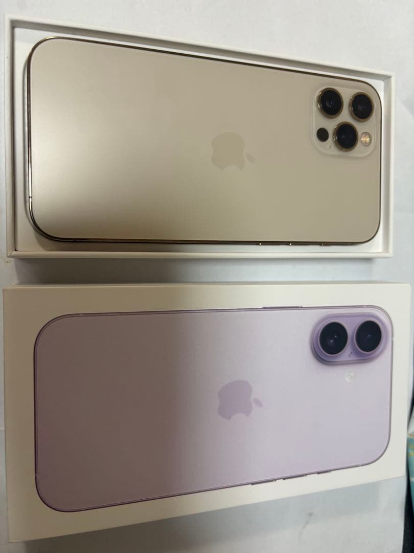 美品バッテリー90%iPhone 12Pro 256GB 本体