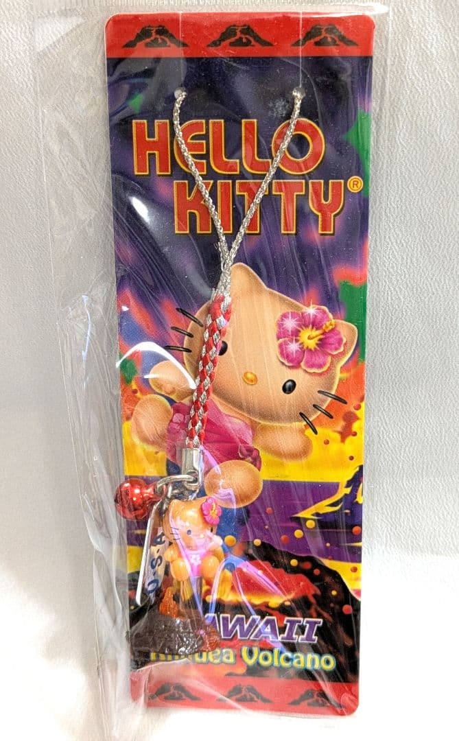 日焼けハローキティ ハワイ　キラウエア火山　根付　2012　未開封