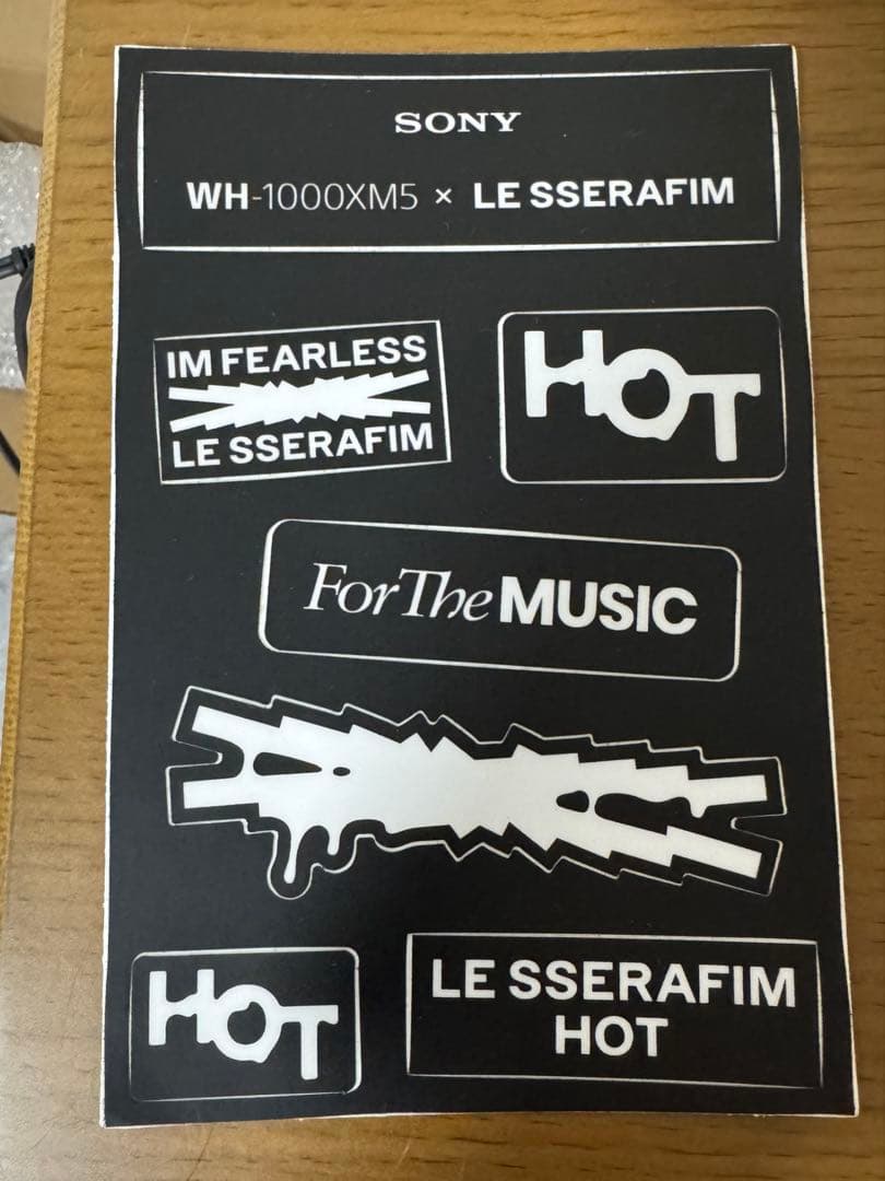 SONY WH-1000XM5×Le Sserafim ルセラフィム　ヘッドホン