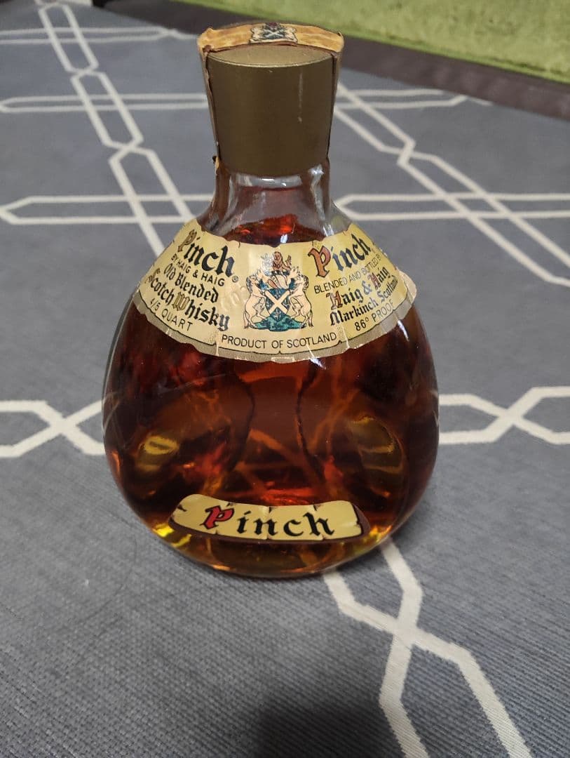 Pinch ブレンデッドウイスキー 750ml