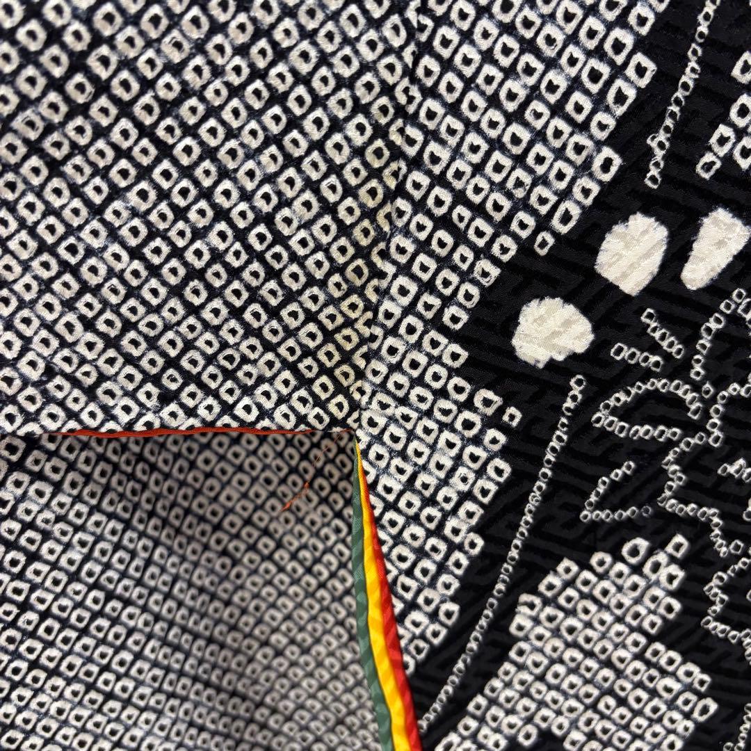 サラ　AK-7092 AK-6983 振袖 モノトーン 総絞り 箔押しの