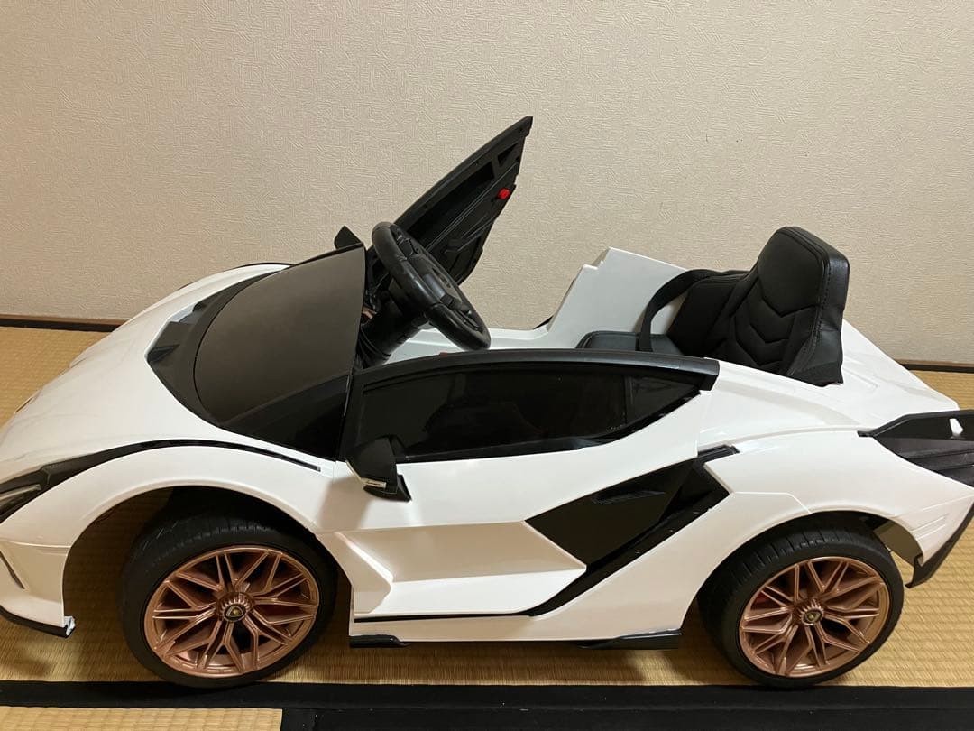 ★最終価格★直接引き取りのみ★大阪★電動乗用玩具　ランボルギーニ