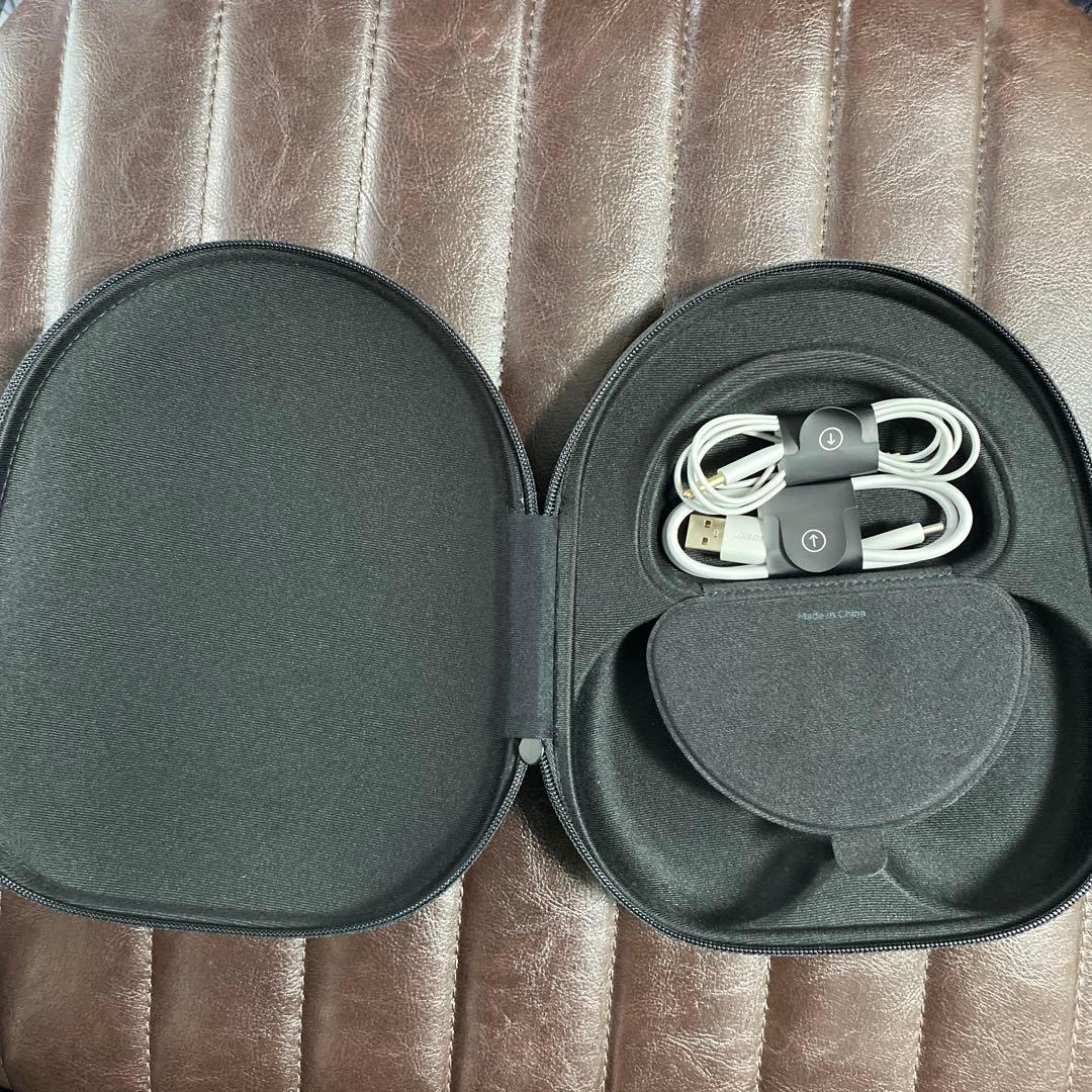 Bose Noise Cancelling Headphones700ケース付