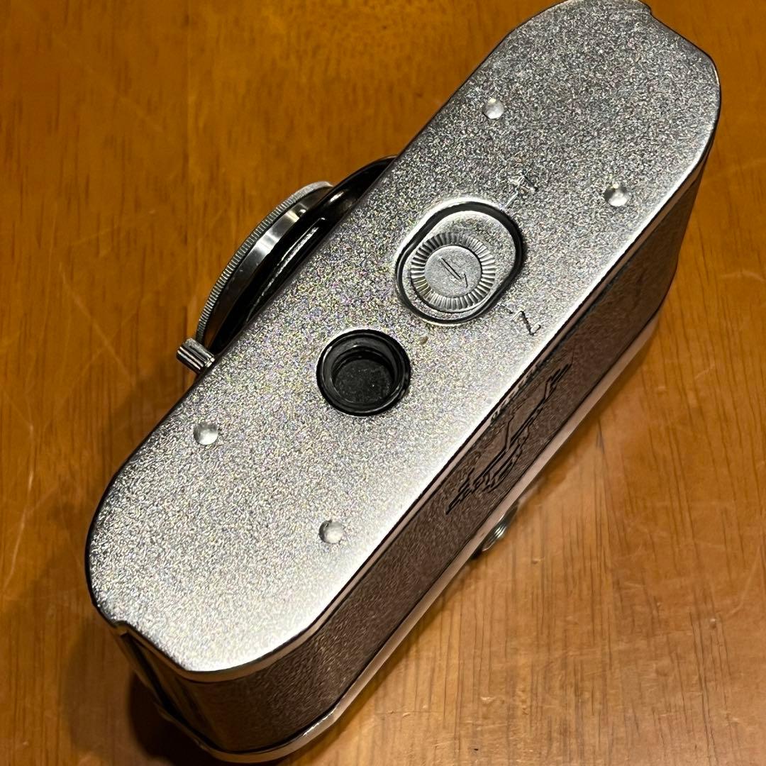 フィルムカメラ ZEISS IKON TAXONA NOVONAR 35mm f3.5 V