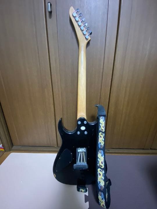 B.C rich  エレキギター