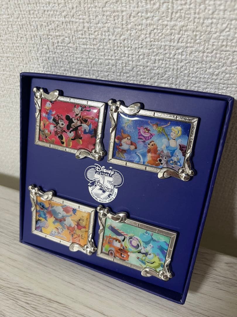 【希少】DisneyStoreLimited Edition 500 ピンバッジ