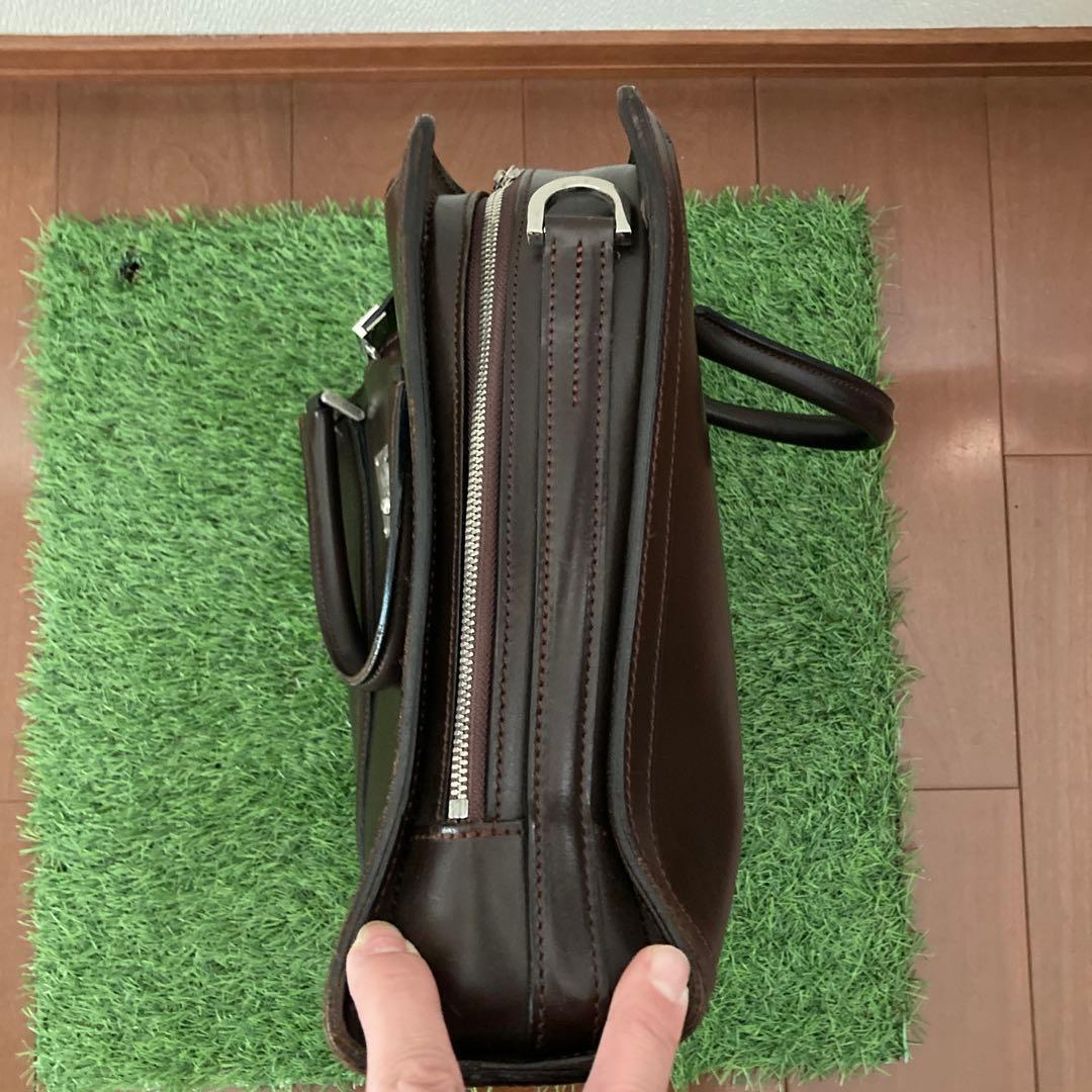 万双　ビジネスバッグ　ブライドル　シングル天ファスナー