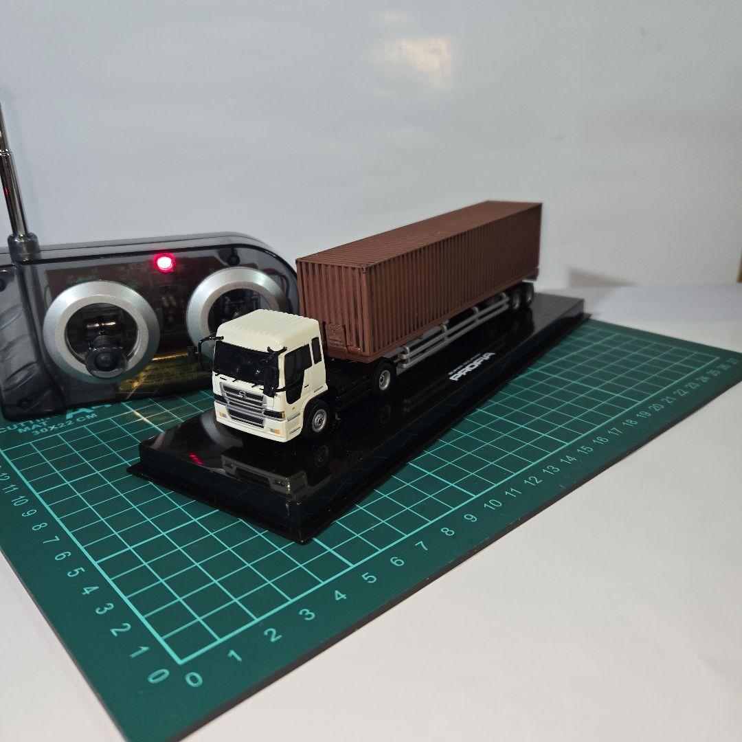 京商トレーラーラジコン　日野スーパ－ドルフィンプロフィア