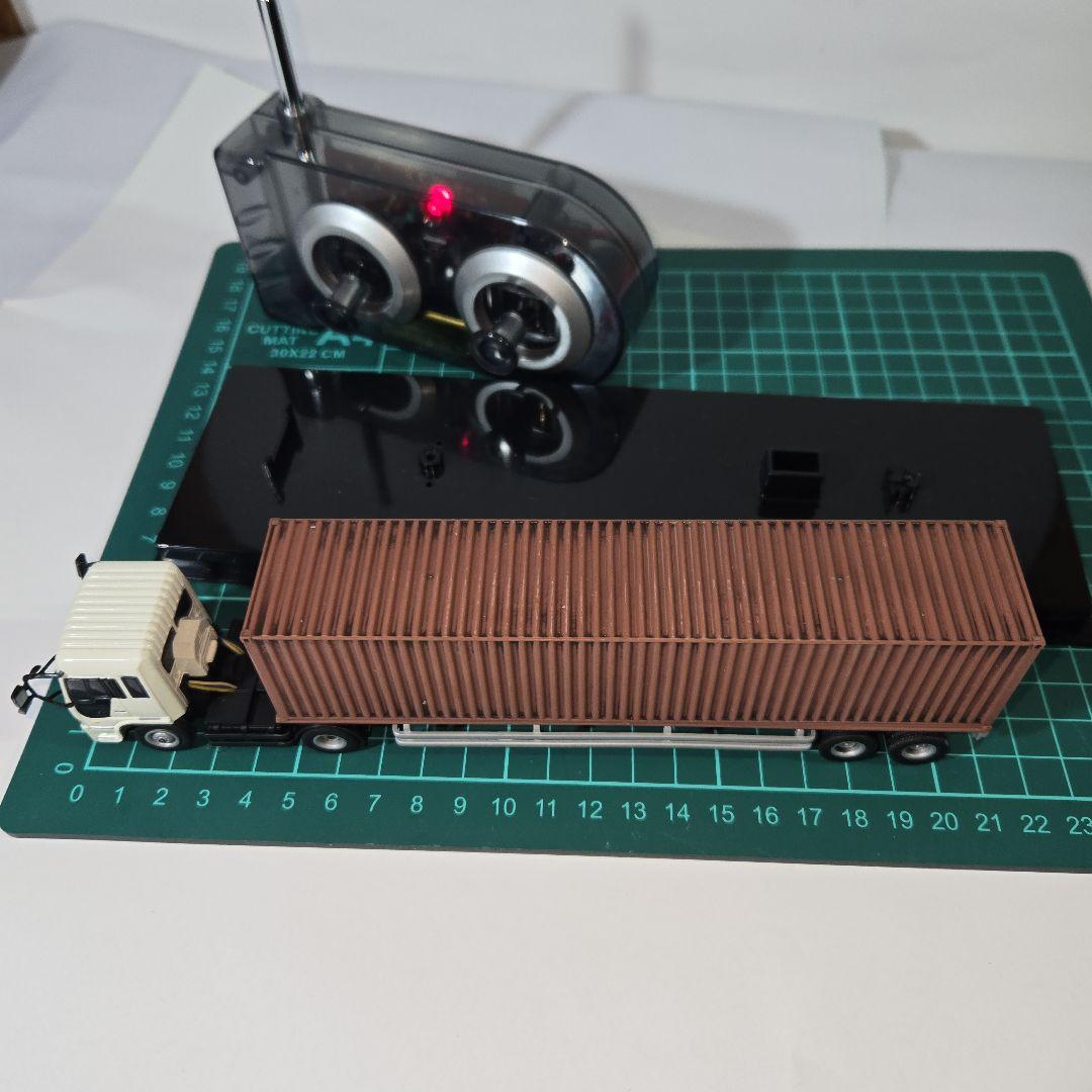 京商トレーラーラジコン　日野スーパ－ドルフィンプロフィア