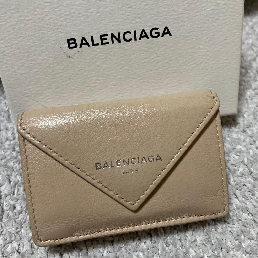 BALENCIAGA ベージュ 三つ折り財布