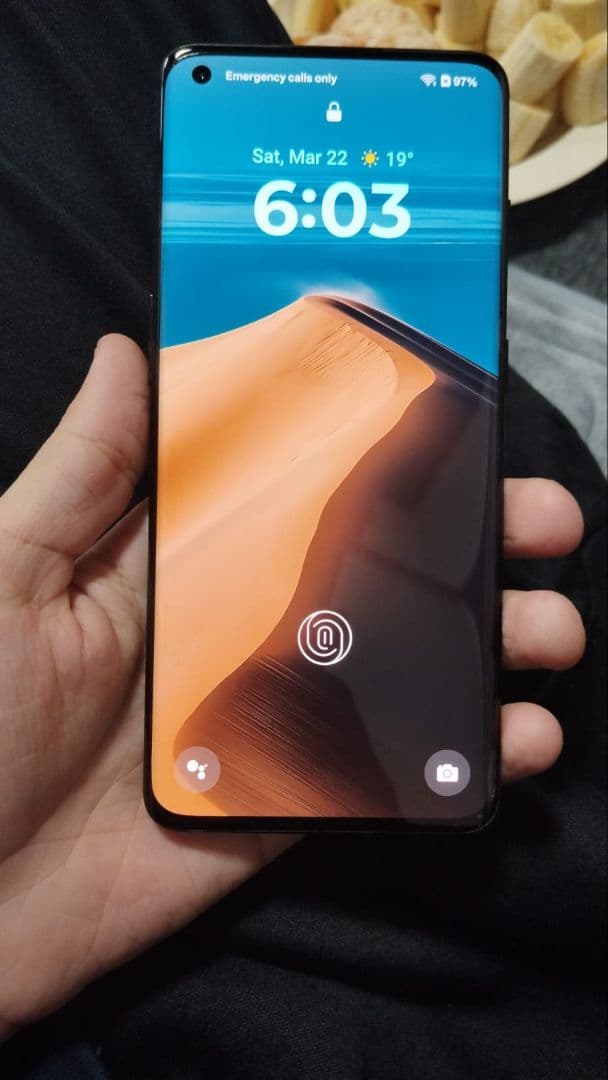 携帯電話本体 One plus 10 pro 5G