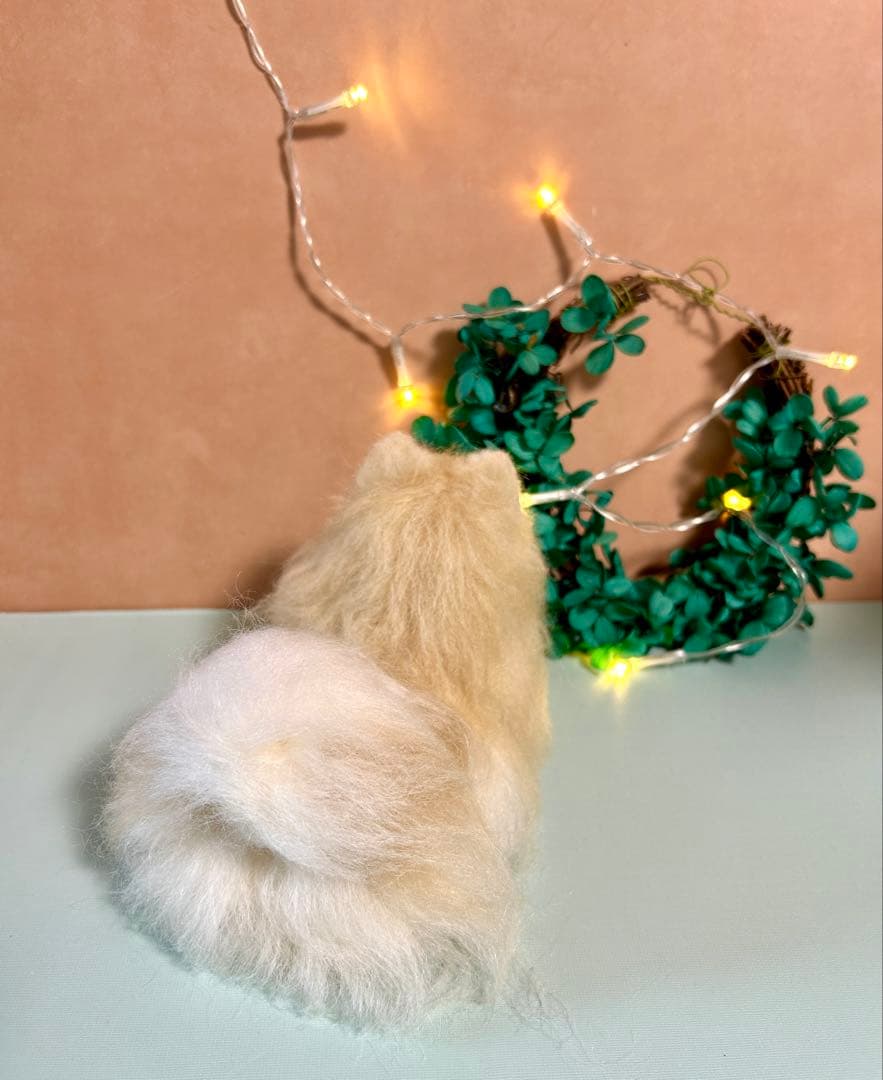 羊毛フェルト　ふわもこポメラニアン