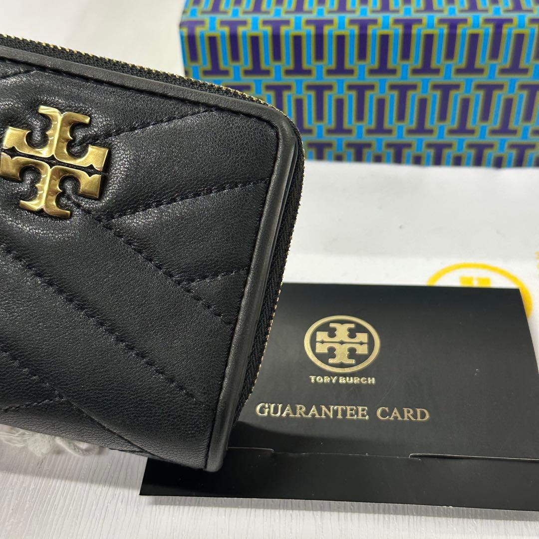 新品同様‼️ 現行　トリーバーチ　財布　二つ折り　折り財布　キルティング