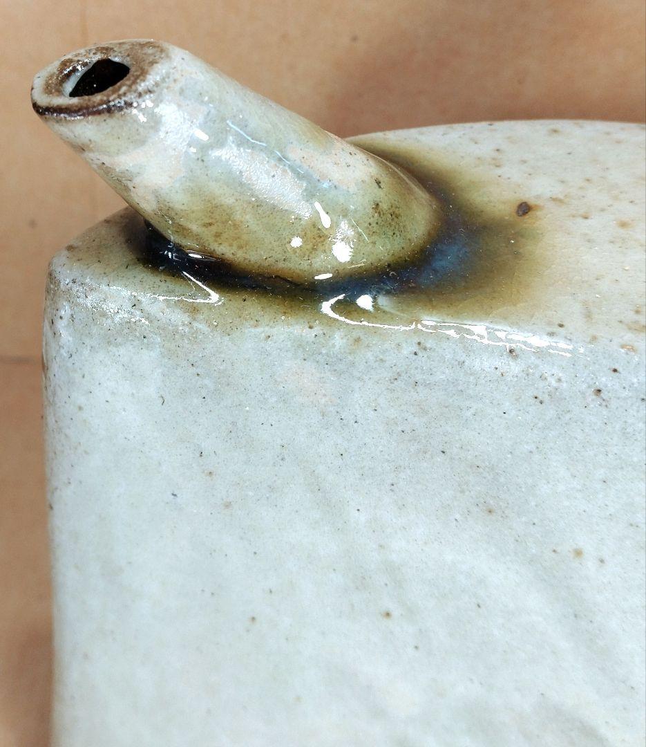 【本物保証】金城次郎 魚紋抱瓶 共箱(本人書付）栞 ヤナゲンプライス票 人間国宝