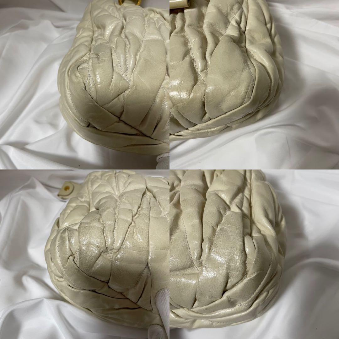 ■極美品■ MIUMIU ハンドバッグ　マテラッセル　白　ギャザー