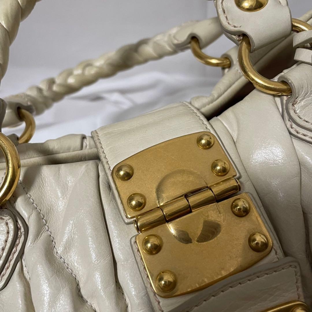 ■極美品■ MIUMIU ハンドバッグ　マテラッセル　白　ギャザー
