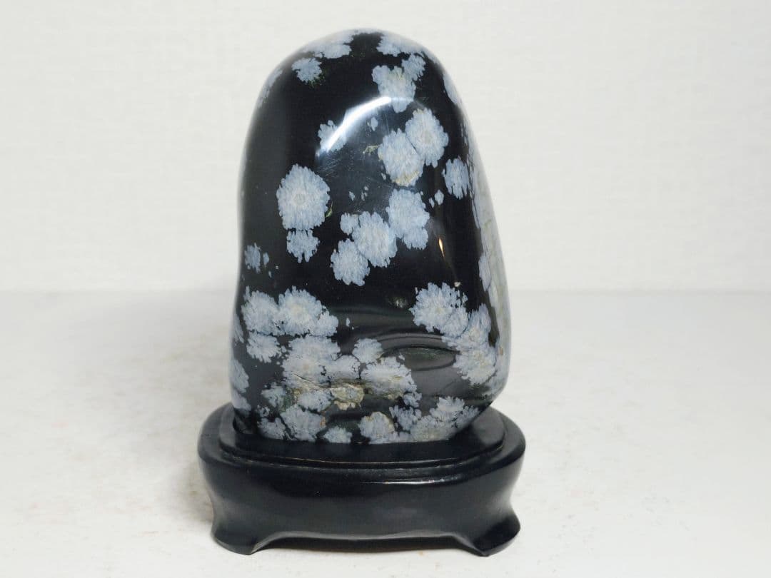 スノーフレークオブシディアン 807g 黒曜石 原石 鑑賞石 自然石 鉱物 水石