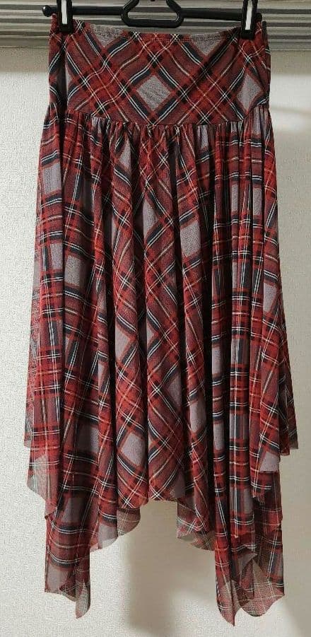 ジャンポール・ゴルチェアシンメトリースカート チェック柄　ペチコート付き