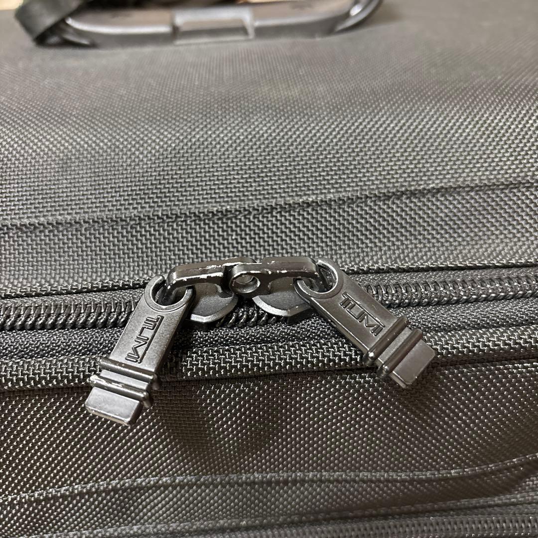 大型黒キャリーケース ナイロン製