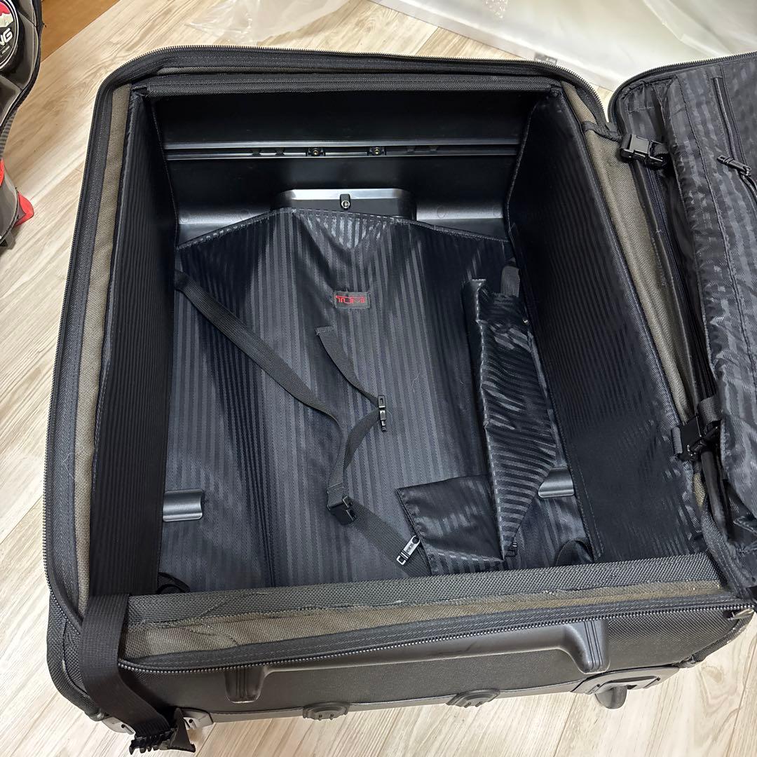 大型黒キャリーケース ナイロン製