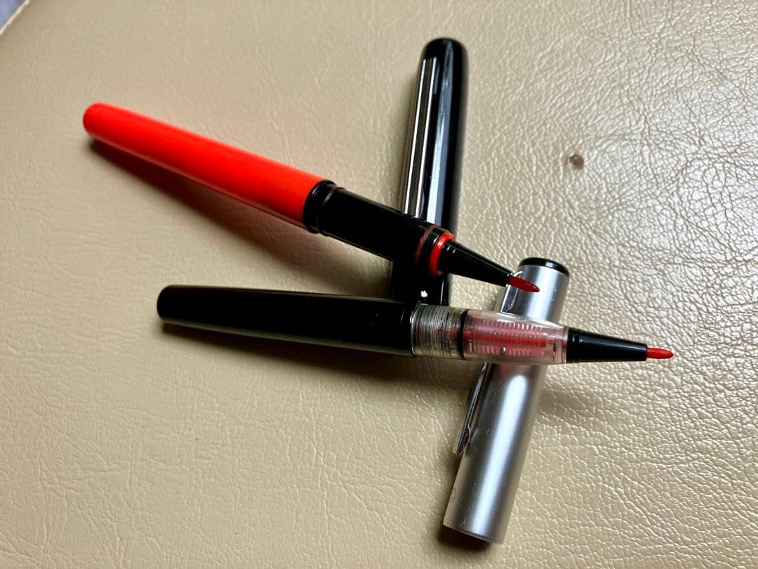 【旧型廃番】プラチナソフトペン 採点ペン S-600黒軸＋現行品 替芯4本付